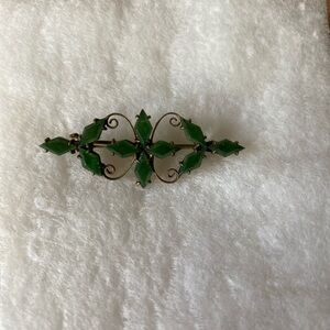Vintage Jade Brooch/Pin